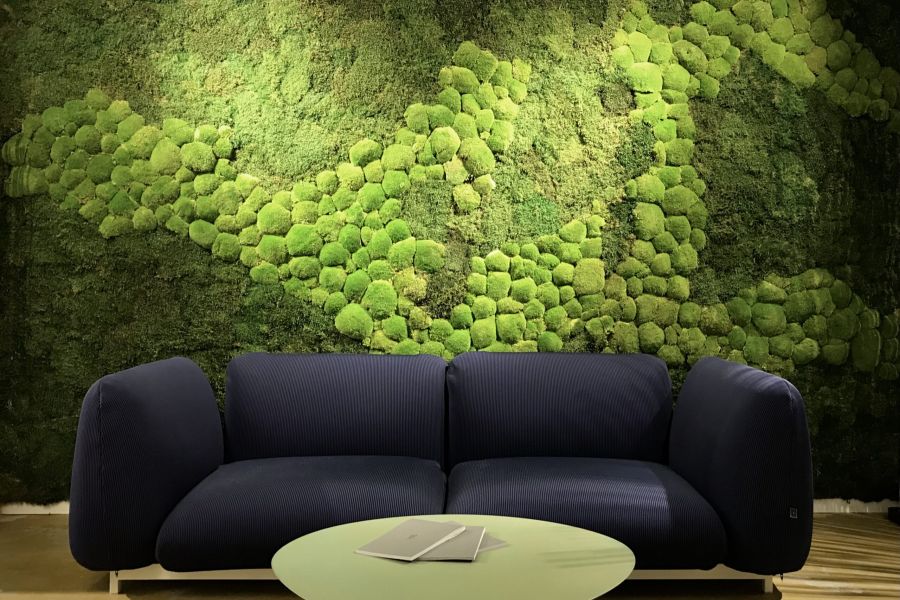 Wildes Moos installation in a corten steel frame: Bringing the soul of the forest into modern design. | Photo: Courtesy of Wildes Moos