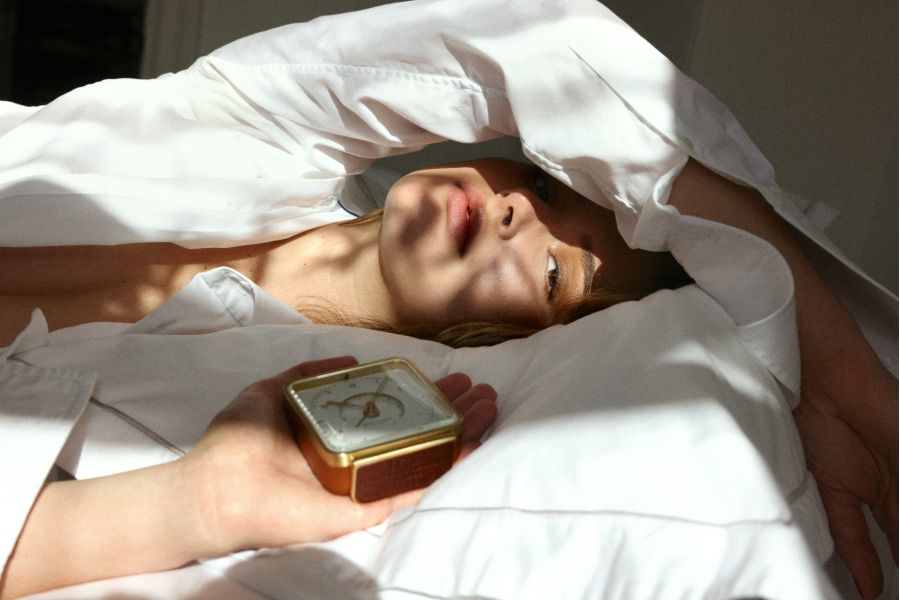 A living connection to time: Reclaiming the first moments of the day with the tactile warmth of Swedish craftsmanship.