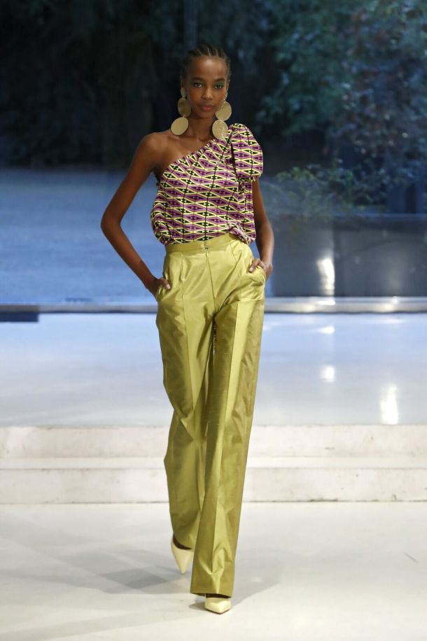 Imane Ayissi Couture Fashion Show, Collection Spring Summer 2022 presented during Paris Fashion Week.
Runway look # 0005
