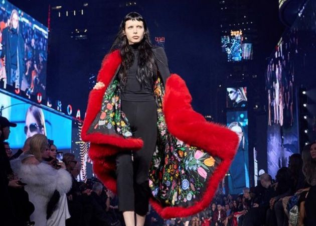Reach as the new currency: The Gucci Core Cruise show in Times Square, New York, ranked first worldwide in earned media value this season, a core pillar in Luca de Meo's strategy to prioritize cultural relevance over price-driven growth.