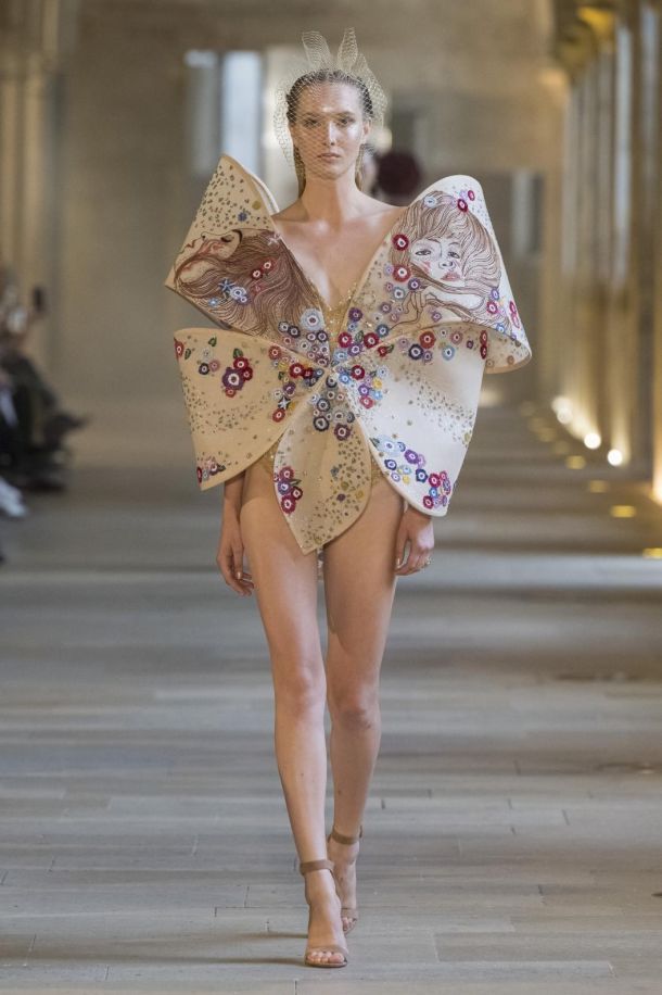 rahul-mishra-couture-fall-winter-2025-paris-fashion-week-runway-009